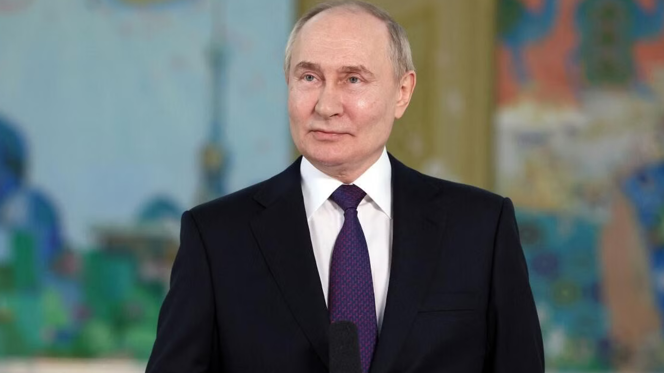 Putin Warns West Allowing Ukraine Access to Western Weapons